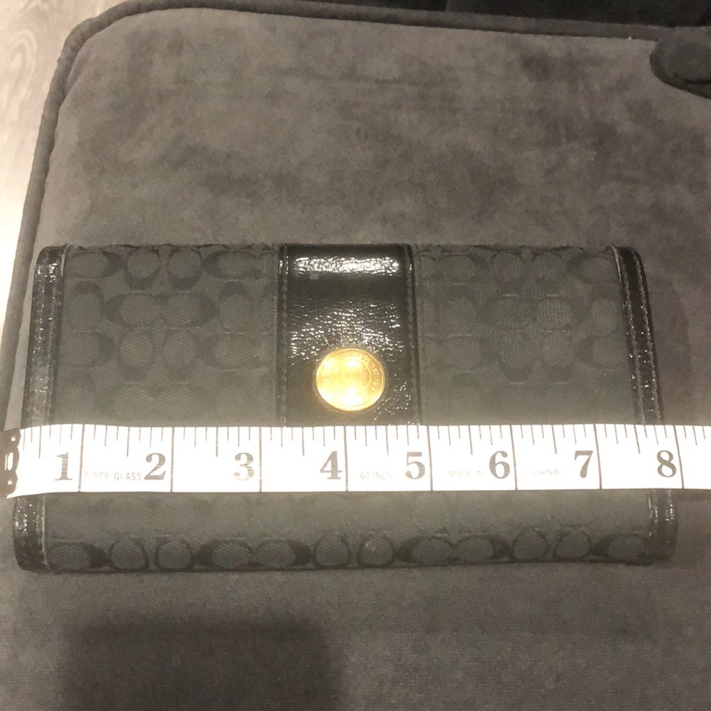 Authentic Coach wallet